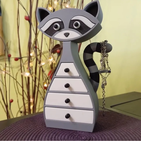 Other - 3D Printed Gray and White Raccoon Jewelry Box Holder.